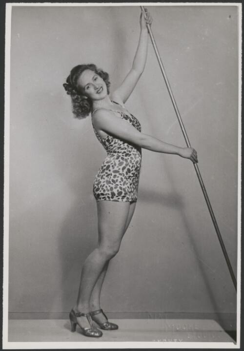 Shirley Freeman in bathing suit in the J.C. Williamson production of Let's Face It, 1943 [picture] / May Moore Studios