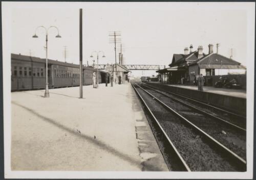 Blacktown station, 19 November 1947 [picture]