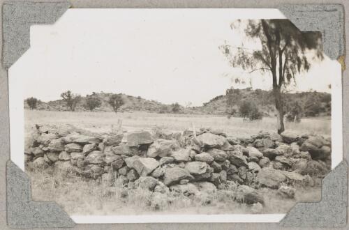 Early graves at Alice Springs, Northern Territory, ca. 1946, 2 [picture]