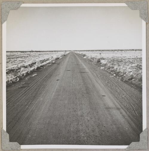 The road between Alice Springs and Darwin, Northern Territory, ca. 1946, 1 [picture]