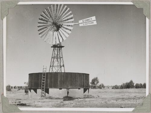 Comet D Pattern windmill, bore and water tank, Northern Territory, ca. 1946 [picture]