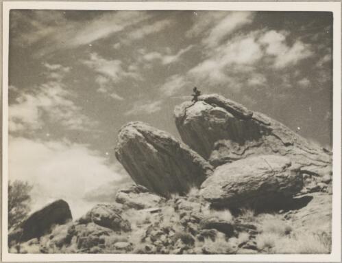 Rock formation at Wankaringa, where parentie rested and looked back, Mann Ranges, Northern Territory, 1940 [picture] / Charles P. Mountford
