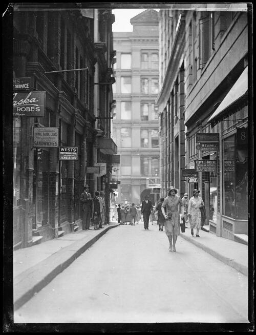 Rowe Street, Sydney, New South Wales, 23 February 1932 [picture]