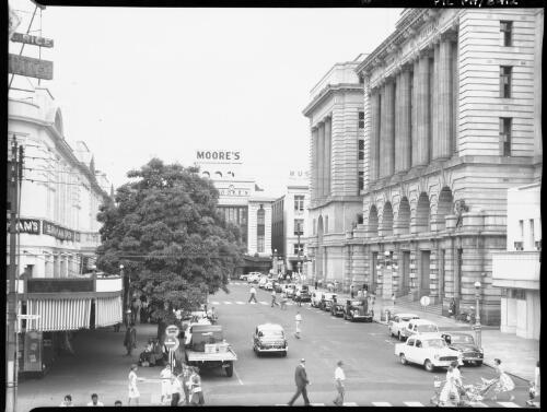 Forrest Place, G.P.O. Perth, [Western Australia 2] [picture] / [Frank Hurley]