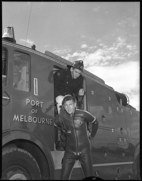 [Port of Melbourne Fire Brigade, Melbourne, Victoria, 6] [picture] / [Frank Hurley]