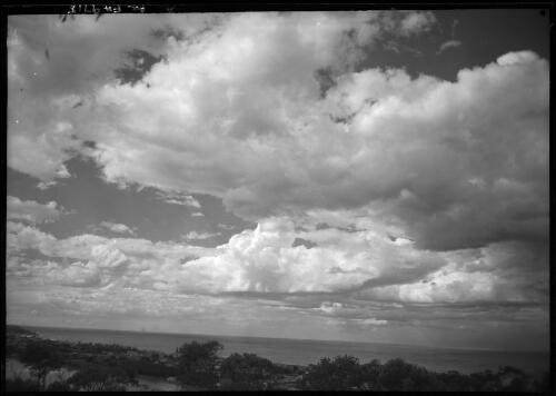 [Clouds, 14] [picture] / [Frank Hurley]