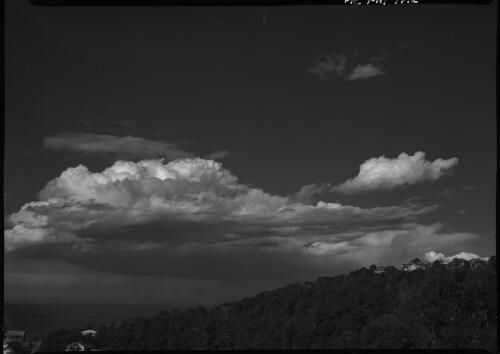 [Clouds, 20] [picture] / [Frank Hurley]