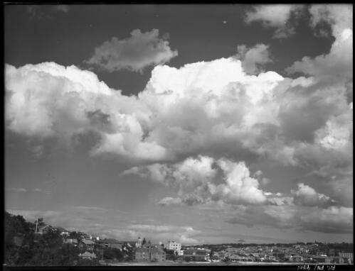 [Clouds, 32] [picture] / [Frank Hurley]