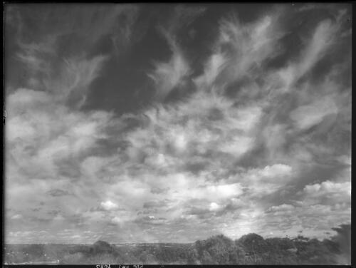 [Clouds, 52] [picture] / [Frank Hurley]
