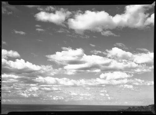 [Clouds, 107] [picture] / [Frank Hurley]