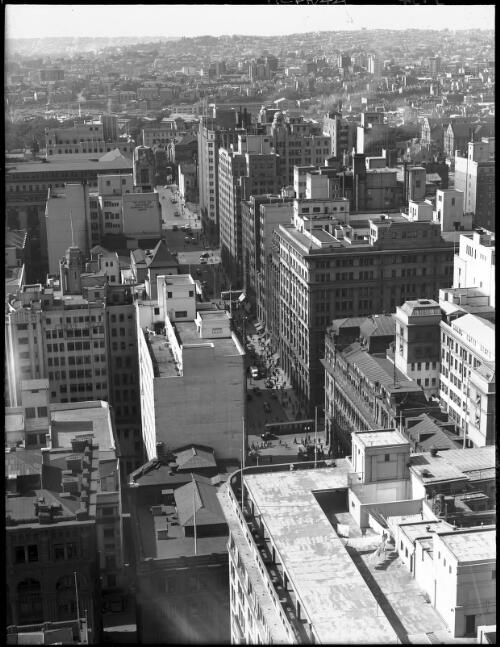 Martin Place bdgs [buildings] from AWA Tower [1] [picture] : [Sydney, New South Wales] / [Frank Hurley]