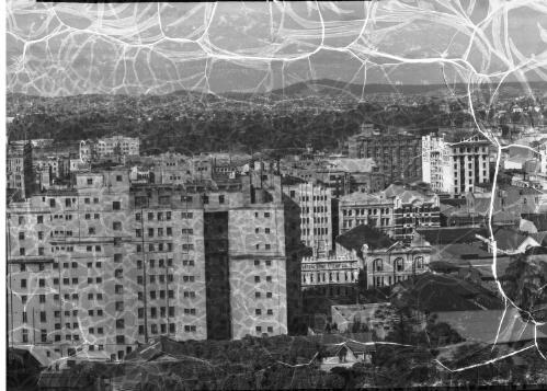 [Panorama of Brisbane, panel including T&G Life Society building, Salvation Army Temple 1891, mountains in distance] [picture] : [Brisbane, Queensland] / [Frank Hurley]