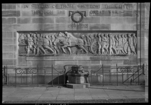 Sculpture in low relief, National War Memorial [picture] : [Brisbane, Queensland] / [Frank Hurley]