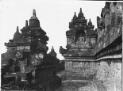 3rd Terrace Barabudur [Borobodur, 1913] [picture] : [Java, Indonesia] / [Frank Hurley]