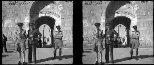 Maslyn Williams, self and Anderson outside St. Stephen's Gate, Jerusalem [picture] / [Frank Hurley]