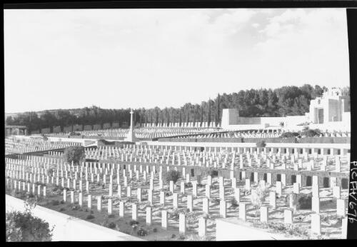 World War I cemetery at Jerusalem [picture] : [Jerusalem, World War II] / [Frank Hurley]