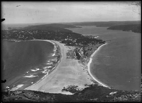 [Aerial view of Barranjoey [i.e. Barrenjoey] Lighthouse, Palm Beach, Pittwater] [picture] : [Sydney, New South Wales, Aerial] / [Frank Hurley]