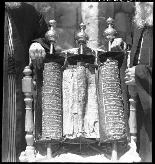The Ancient Torah in the small Synagogue of the Samaritans [picture] / [Frank Hurley]