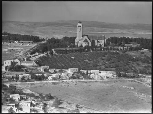 [The German Hospice on Mount of Olives, Jerusalem] [picture] / [Frank Hurley]