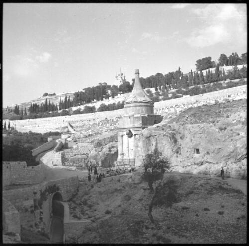 Miscellaneous scenes, Jerusalem, mostly in valley of Kedron [Absalom's Pillar, ca. 1940-1945] [picture] / [Frank Hurley]