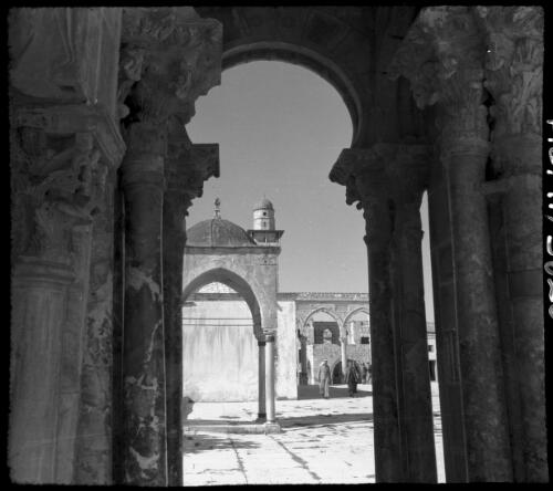 Three views in the Haram-esh-Sharif, commonly called the Mosque of Omar [2] [picture] / [Frank Hurley]