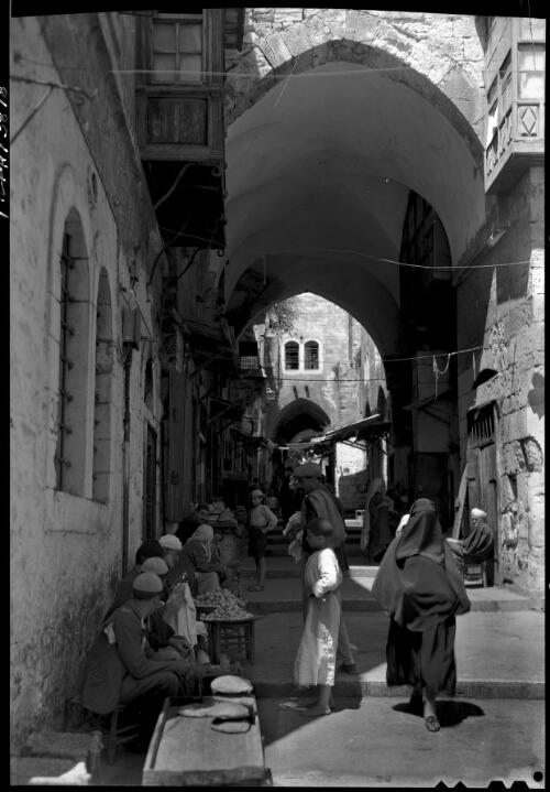 David St Old City Jerusalem [picture] / [Frank Hurley]