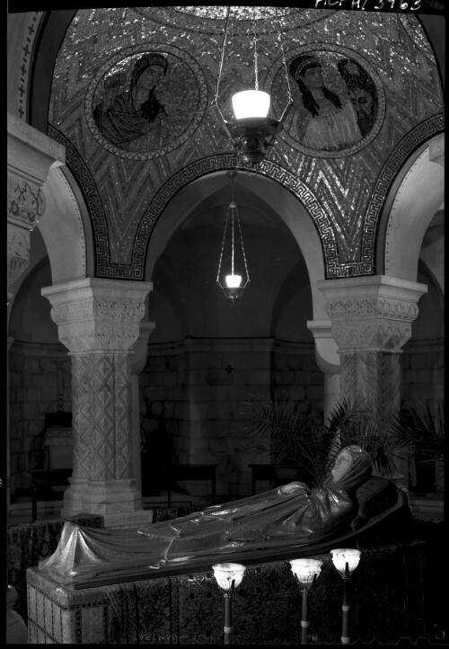 Church of Dormition [picture] / [Frank Hurley]