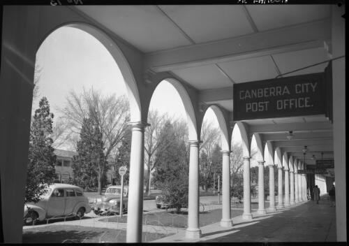 [Civic Centre, Northbourne Avenue, Canberra, 2] [picture] / [Frank Hurley]