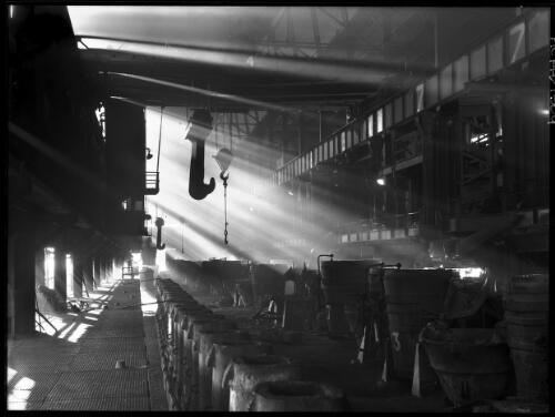 [Metal in furnaces, B.H.P. Steelworks] [picture] : [Newcastle, New South Wales] / [Frank Hurley]