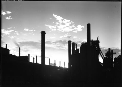 [Silhouette, B.H.P. Steelworks] [picture] : [Newcastle, New South Wales] / [Frank Hurley]