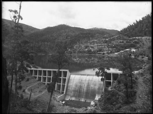 [Junction Dam, in the valley of the East Kiewa River, Lake Guy and Bogong Village, Victoria] [picture] : [Industry] / [Frank Hurley]