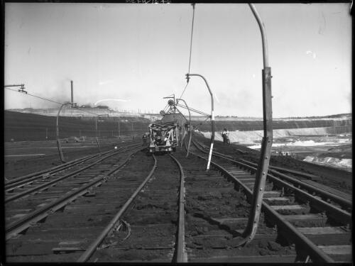 Track shifters[?] front view [open cut coal mine, Yallourn, Victoria, December 1947] [picture] : [State Electricity Commission of Victoria] / [Frank Hurley]