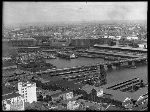View from DWA Wool Stores D [Darling] Harbour [picture] : [Sydney, New South Wales] / [Frank Hurley]