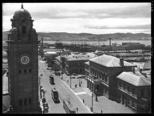 Macquarie St from City Mutual [i.e. Colonial Mutual Life building] [picture] : [Hobart, Tasmania] / [Frank Hurley]