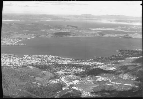 Panorama from Pinnacle [1] [picture] : [Hobart, Tasmania] / [Frank Hurley]