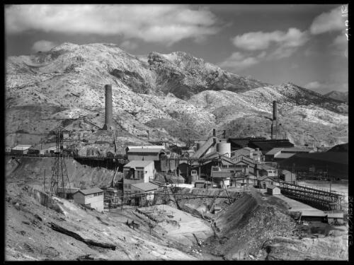 Mt Lyell mine [2] [picture] : [Queenstown, Tasmania] / [Frank Hurley]