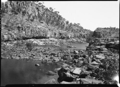 Katherine Gorge [rocks and water] [picture] : [Northern Territory] / [Frank Hurley]