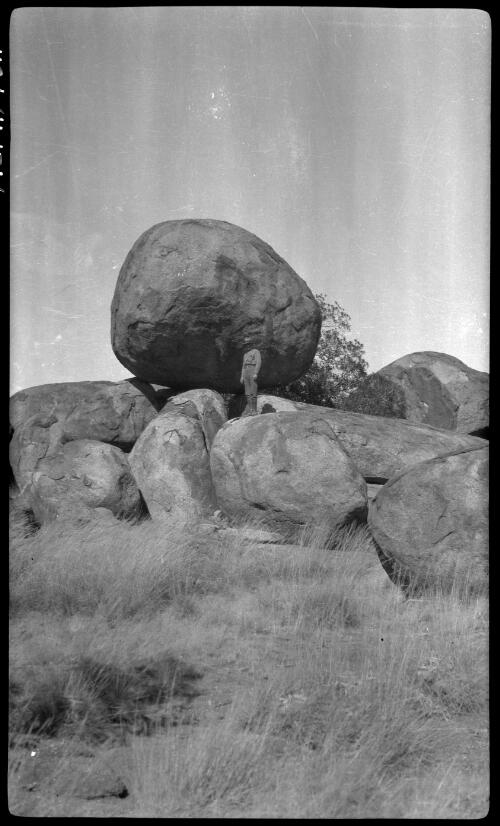 Devils Marbles, Davenport Range, a geological freak between Barrow & Tennant Creek, 1927 [Northern Territory] [picture] : [Central Australia] / [Frank Hurley]