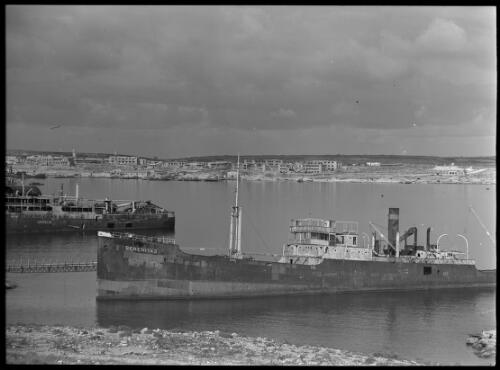 WWII Tobruk [Sunken ships including Serenitas] [picture] : [Libya, World War II] / [Frank Hurley]