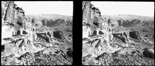 General view looking north [Petra] [picture] : [Jordan, World War II] / [Frank Hurley]