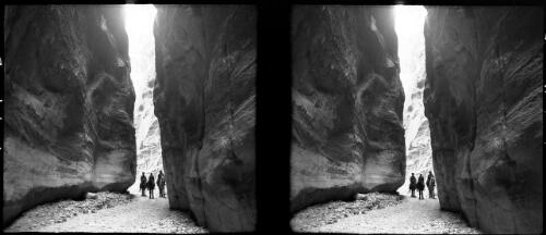 The Siq, the way into Petra valley [picture] : [Jordan, World War II] / [Frank Hurley]