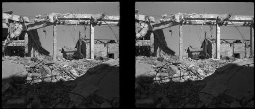 Various scenes taken in Tobruck Nov 28 42 [1942, rubble and wreckage of a building] [picture] : [Libya, World War II] / [Frank Hurley]