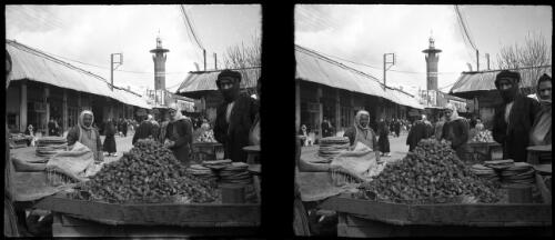 Homs & "Beehive" village near Homs [figures, marketplace] [picture] : [Syria, World War II] / [Frank Hurley]