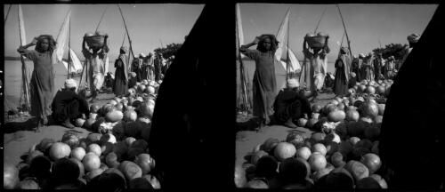 Glimpses melon market on banks of Nile Luxor. [picture] : [Egypt, World War II] / [Frank Hurley]