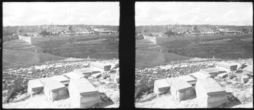 3 views of Jerusalem from Mt Olives [3] [picture] / [Frank Hurley]
