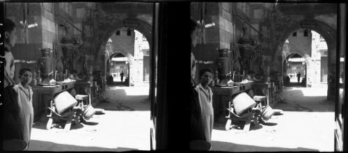 Brass Bazaar, Cairo [picture] : [Egypt, World War II] / [Frank Hurley]