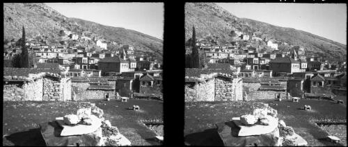 [Street shots, Amman, houses on the hillside] [picture] : [Jordan, World War II] / [Frank Hurley]