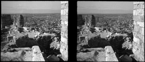 [Street shots, Amman, with crumbling stone walls in foreground, looking out over town] [picture] : [Jordan, World War II] / [Frank Hurley]