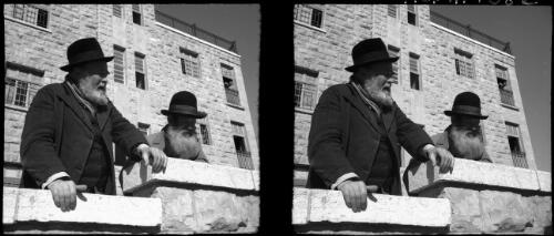 Scenes in Jerusalem mostly portrait stuff [portrait of two men with hats and beards] [picture] / [Frank Hurley]