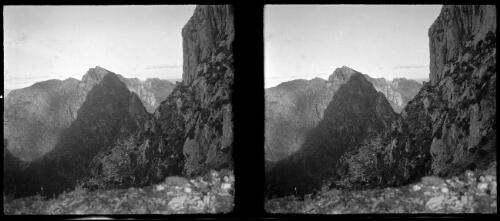 [Rocky mountain landscape, ca. 1938-1947] [picture] : [Tasmania] / [Frank Hurley]